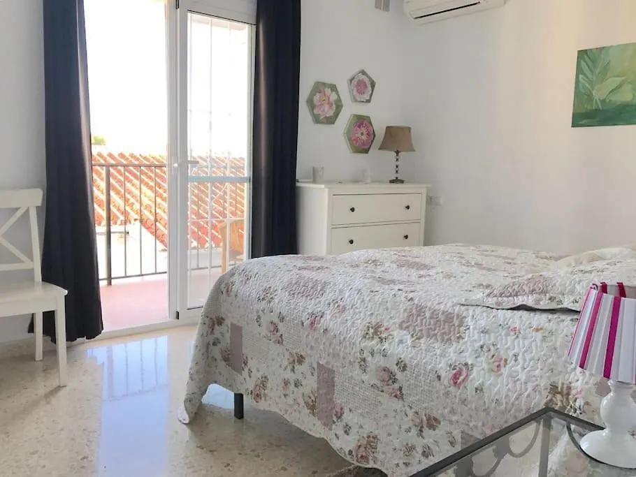 内尔哈Beautiful House Angelines 40别墅 0*, 内尔哈